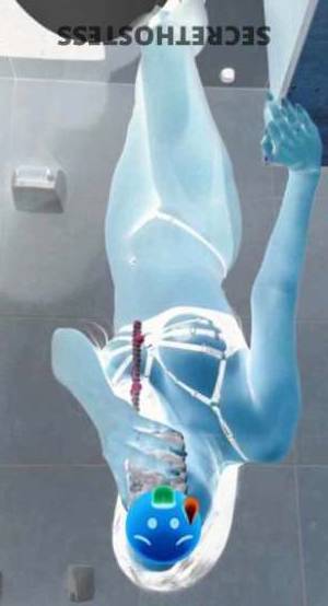 23 year old American Escort in West Palm Beach FL Unleash Your Wild Desires with a Sexy 23 Year Old Colombian 