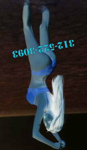 23Yrs Old Escort Chicago IL Image - 5