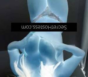 Experience pure pleasure with a curvy cutie. I'm tall,  in Cairns