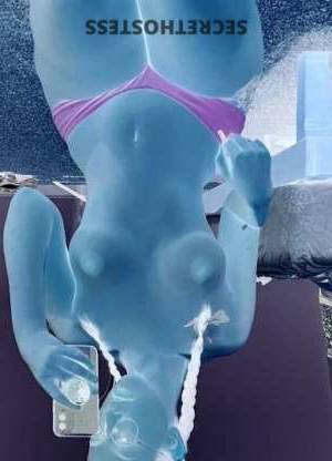 28 year old Latino Escort in Winston-Salem NC Latina Horny Queen Car Fun Sex