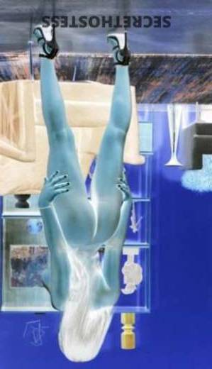 37 year old French Escort in Memphis TN Frenchie's Romantic Tour bubble baths, dancing, and 