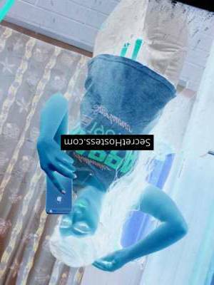 23 year old Indian Escort in Kuala Lumpur Aisha, Agency