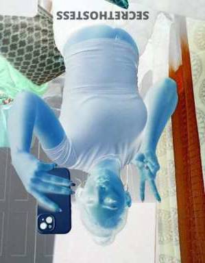 22 year old Escort in Monterey CA Curvy Babe Ready for Pleasure