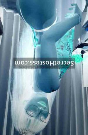 22 year old Thai Escort in Bangkok Anal Bangkok Escort Girl