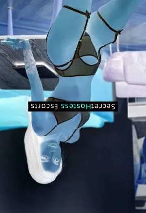 22 year old Turkish Escort in Baku Jesika 22, C cup, playful Turkish escort