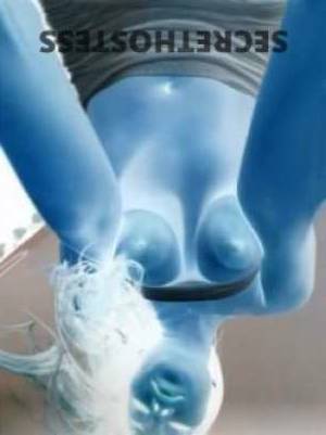 23 year old Malaysian Escort in Fitzroy Adelaide Unforgettable Encounters with Daisy Real Person, Model Body