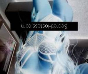 Unforgettable Passion with Voluptuous Vixen Danni in Perth
