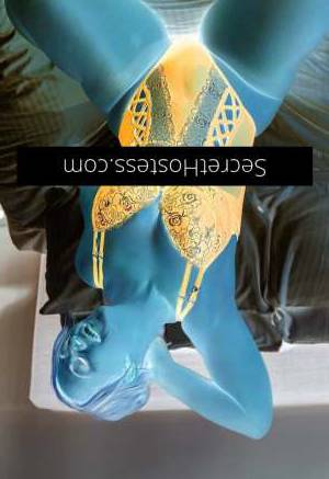 Unforgettable Fun Genuine Connection and Playful Warmth in Maitland