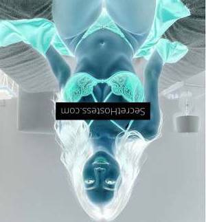 Cheap Escorts Gold Coast - Luna, Your 21 Year Old Malaysian  in Gold Coast