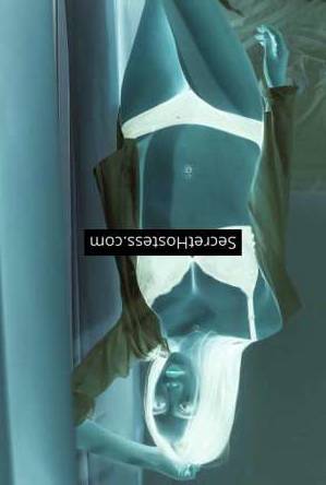 Glamorous Escort "Mona Glamour Escort Agency in Seri Kembangan