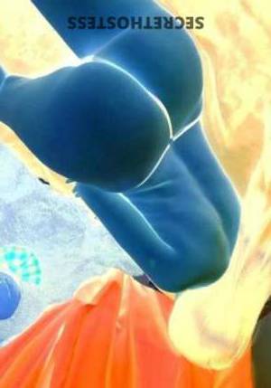 24 year old Escort in Omaha NE Unwind with Sensual Moments
