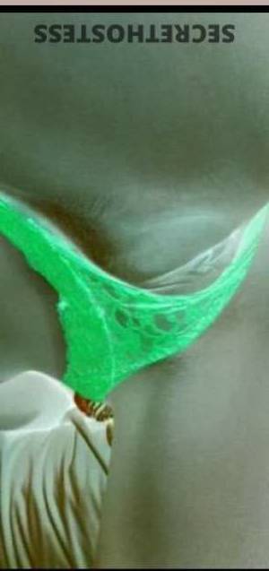 31 year old Caucasian Escort in Santa Cruz CA Experience petite Caucasian blonde right now