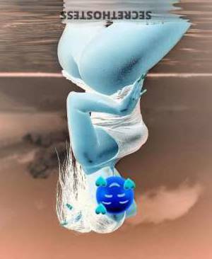 25 year old Colombian Escort in Lowell MA Horny Latina Nicole Needs Anal