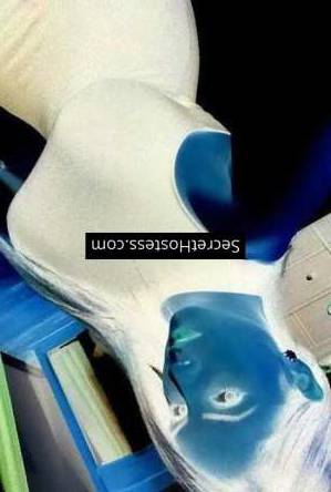 26 year old Indian Escort in Hyderabad Peehusinha