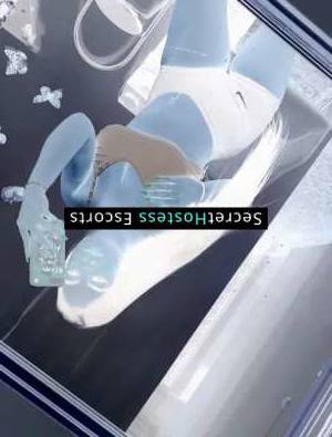 27 year old Escort in Sioux Falls SD Unforgettable Pleasure with Sarah
