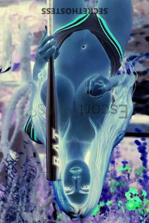 25 year old Asian Escort in Phuket Amy Agency Vixen