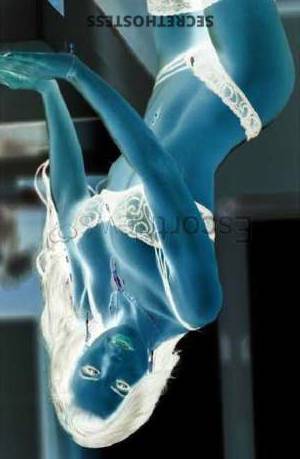 30 year old European Escort in Milan Shalina Devine Agency Star