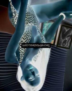 Aaminah 25Yrs Old Escort 48KG 161CM Tall Kuala Lumpur Image - 1