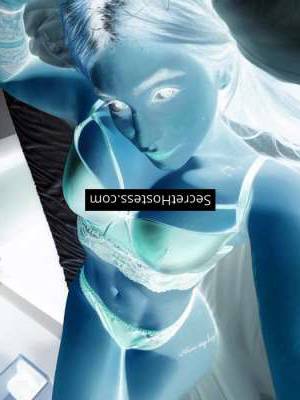 Emma 20Yrs Old Escort 58KG 161CM Tall Tirana Image - 10