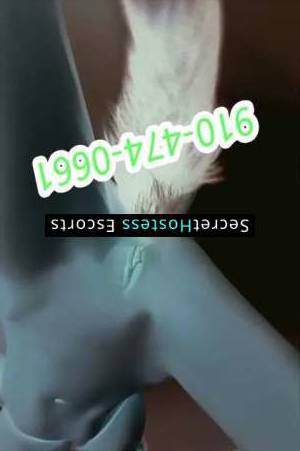 21 year old Asian Escort in Kansas City MO Asian Beauty