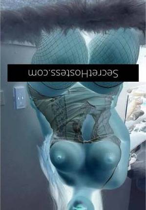 23 year old Escort in Adelaide Natural EE Boobs Escort