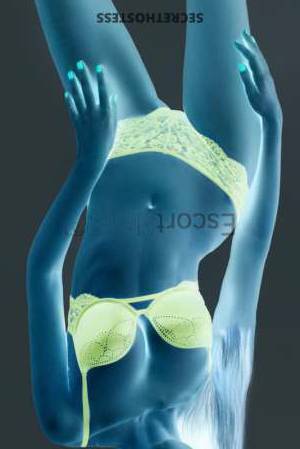 25 year old European Escort in Prague Isabel Agency-affiliated