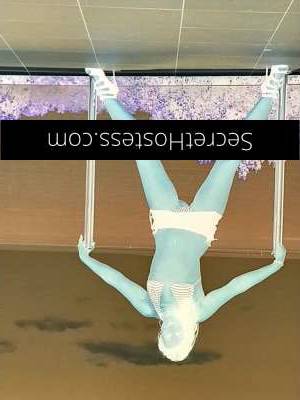 Kara Naughty Brunette with C Cup Touring Cairns in Cairns