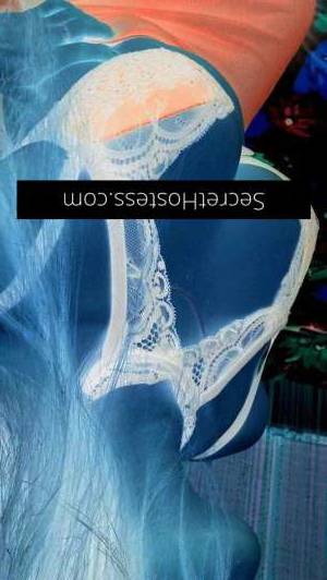 34 year old Escort in Adelaide Discover Heavenly Bliss with Sophie