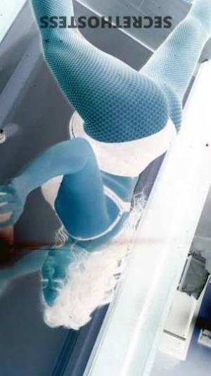 24 year old Asian Escort in Nashville TN Thick Juicy Asian Available Now