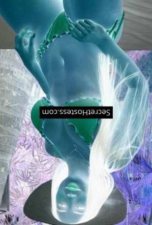 27 year old Asian Escort in Singapore City Karina, Independent