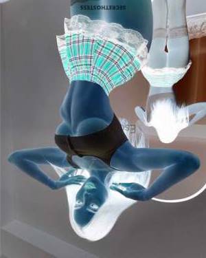23 year old European Escort in Berlin Luxury Escort Roxy
