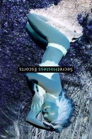 Simina 23Yrs Old Escort 47KG 163CM Tall Brasov Image - 3