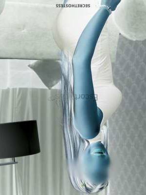 19 year old Latino Escort in Medellin Angie Valencia Exquisite Agency Model