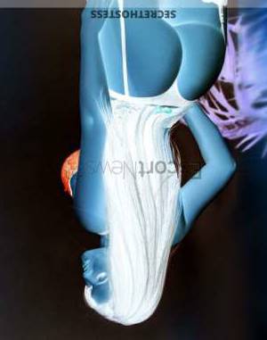 20Yrs Old Escort 53KG 170CM Tall London Image - 1