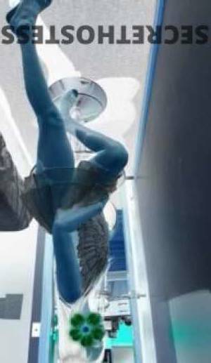 20 year old Taiwanese Escort in Hobart Sexy Hobart fun
