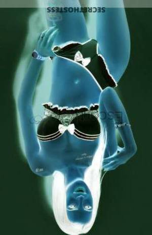 22 year old European Escort in London Lara Agency Star