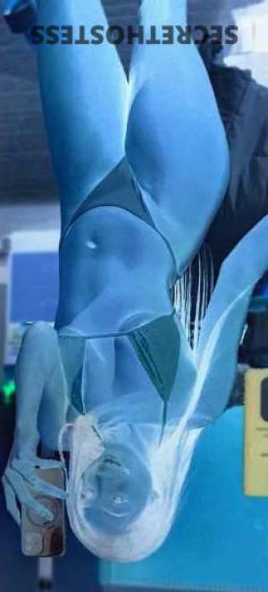 23 year old Escort in Oakland CA Petite Playmate - Cum & Get Pleasure