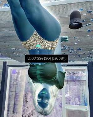 24 year old Canadian Escort in Gold Coast Erotic Canadian Girl Gold coast incall, outcall, and video 