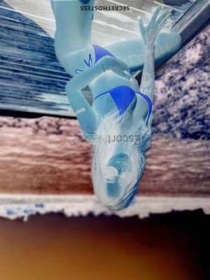 26 year old European Escort in Vienna Anastasia Agency Beauty