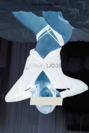 26Yrs Old Escort 170CM Tall Frankfurt Image - 2