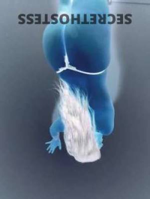 37 year old Escort in Gold Coast Erotic playmate Gold Coast