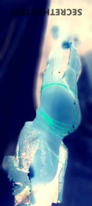 28 year old Escort in Denver CO Boldly Go Your Escort Adventure