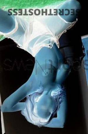 24 year old European Escort in Prague Claudia - Authentic Model