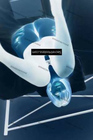 Jessica Escort Size 6 156CM Tall Image - 1