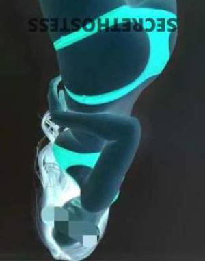 Horny Vivian incoming Cairns naughty Fun in/out call in Cairns