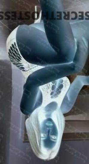 26 year old Escort in Darwin Horny girl fucking pussy, meet me now babe