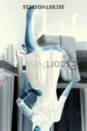 24 year old Asian Escort in Baku Sexy Independent Model