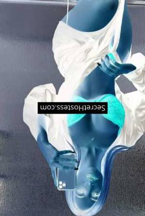 27 year old Caucasian Escort in Muscat Annabel, Independent