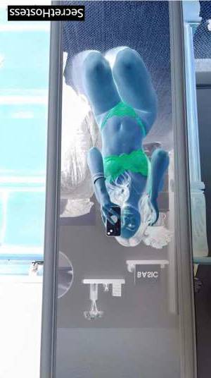 23 year old Escort in Atlanta GA Naughty Goddess for you