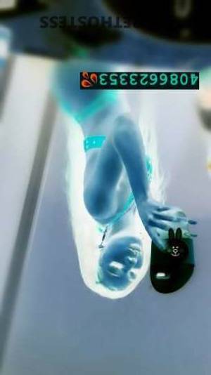 Zarie 18Yrs Old Escort Fresno CA Image - 7